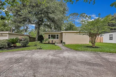 6156 Mercer Circle E Jacksonville FL 32217
