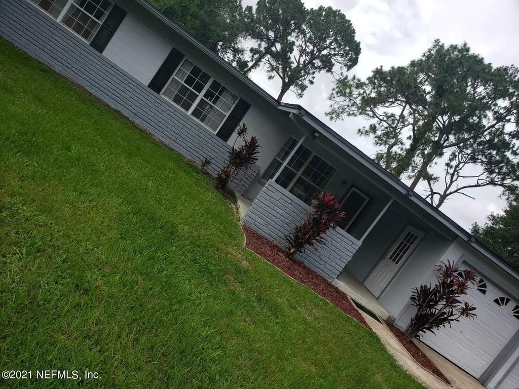 7011 Berrywood Lane Jacksonville FL 32277
