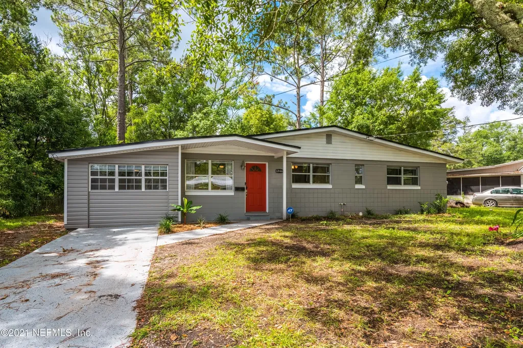 6866 Daughtry Boulevard S Jacksonville FL 32210