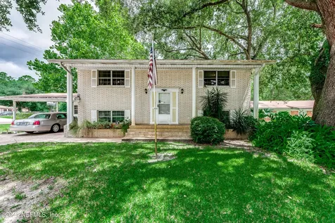 6819 Azul Court Jacksonville FL 32210