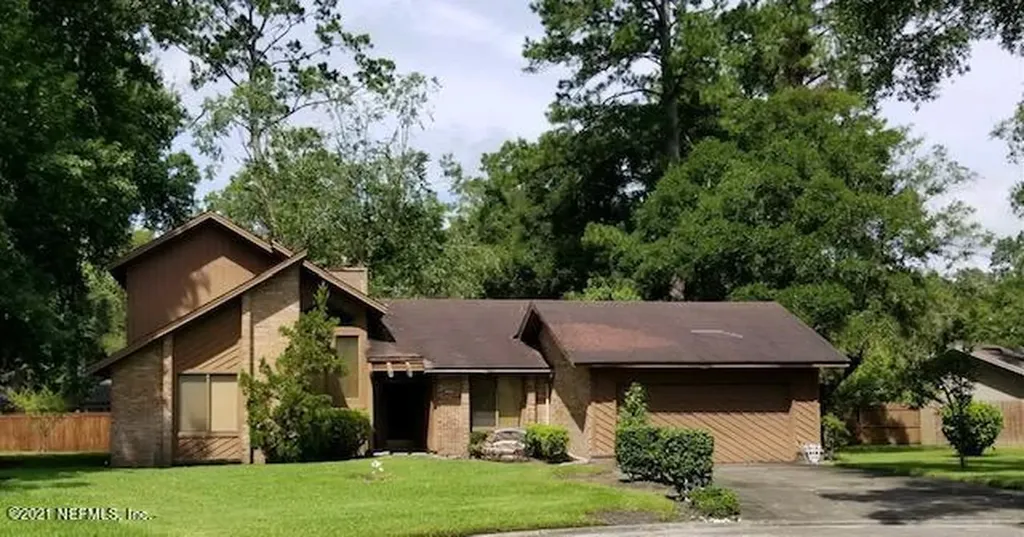 3020 Autumn Wood Court Jacksonville FL 32216