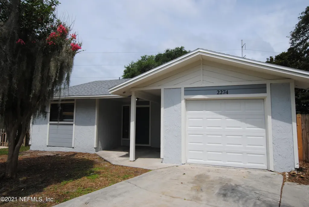2274 Fairway Villas Lane N Atlantic Beach FL 32233