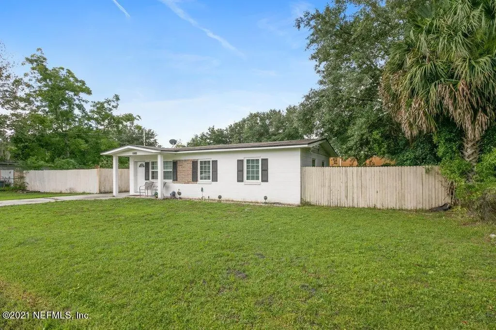 11928 Betula Road Jacksonville FL 32246
