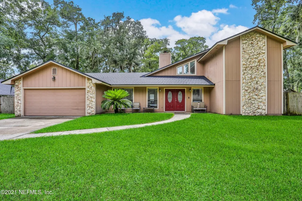 6168 Island Forest Drive Fleming Island FL 32003