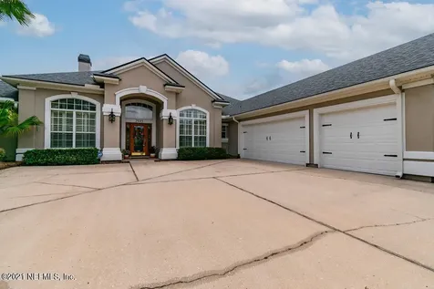 2943 Country Club Boulevard Orange Park FL 32073