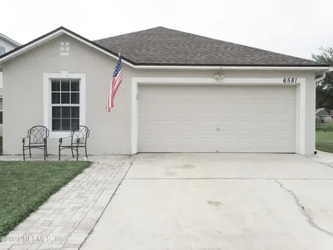 6581 Gentle Oaks Drive S Jacksonville FL 32244