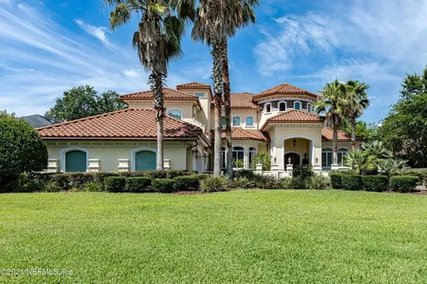 4240 Point La Vista Road W Jacksonville FL 32207
