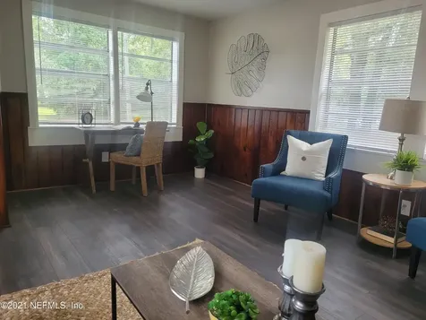 8805 Alton Avenue Jacksonville FL 32211