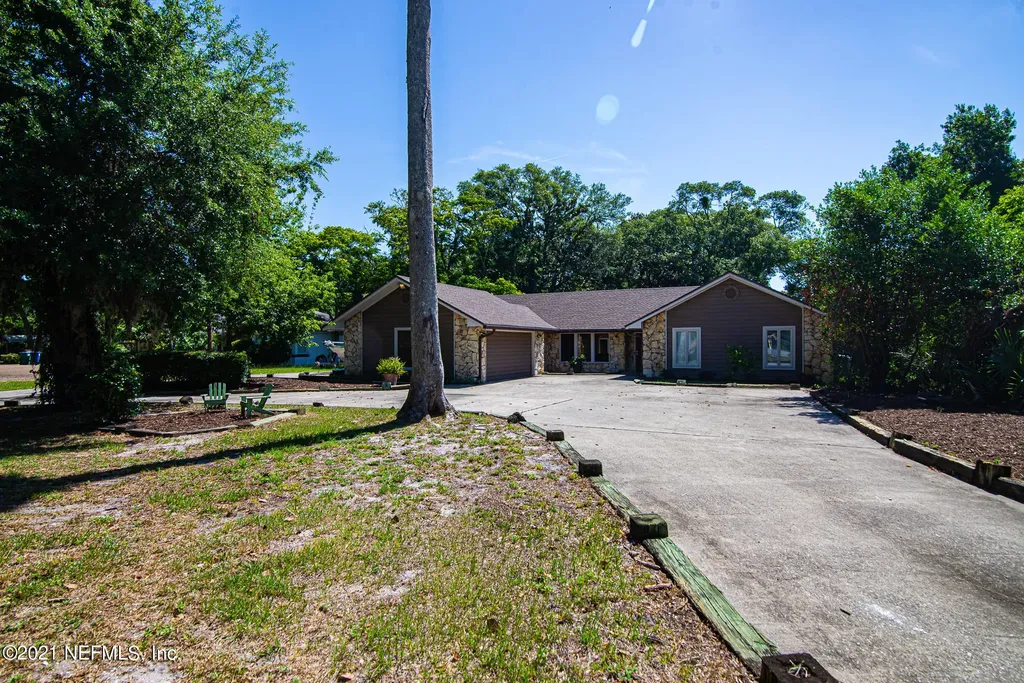 1041 Penman Road Neptune Beach FL 32266