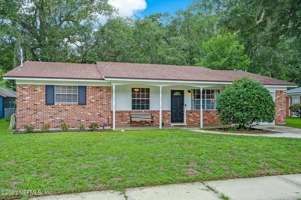 1922 Grove Park Drive Orange Park FL 32073