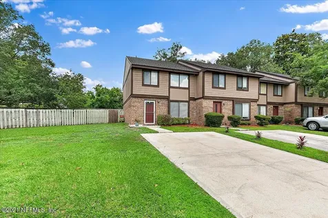 7141 Prestwick Circle N Jacksonville FL 32244