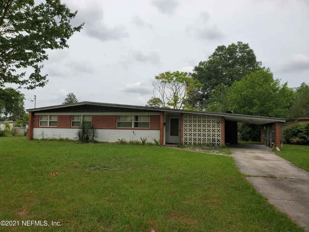 10745 Leora Drive Jacksonville FL 32218