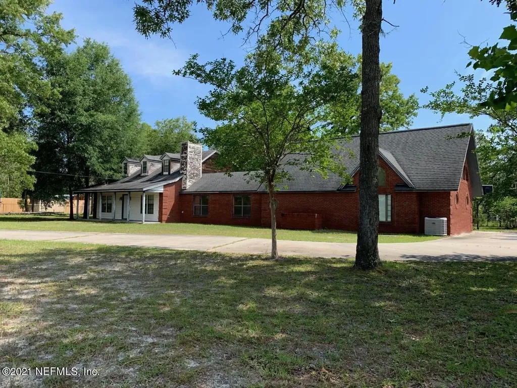 2965 S Deer Avenue Middleburg FL 32068