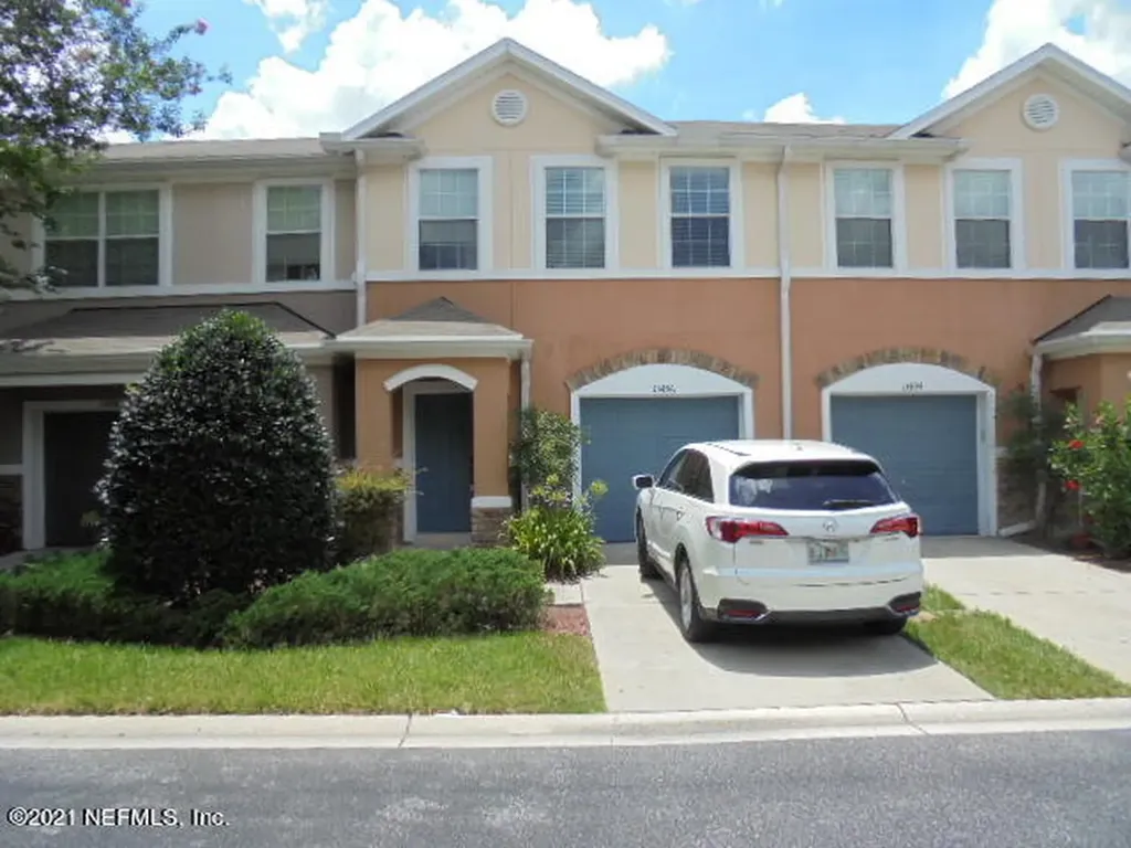 13496 Essence Court Jacksonville FL 32258