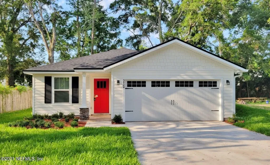 3824 Adirolf Road Jacksonville FL 32207