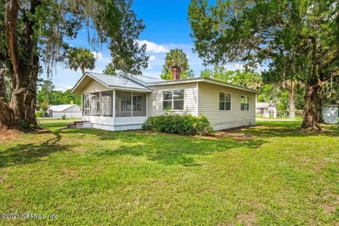 201 Radcliff Road Palatka FL 32177