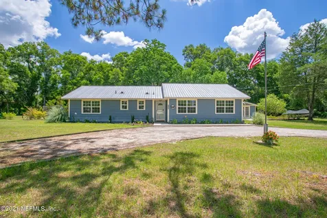 146 Round Lake Circle Palatka FL 32177