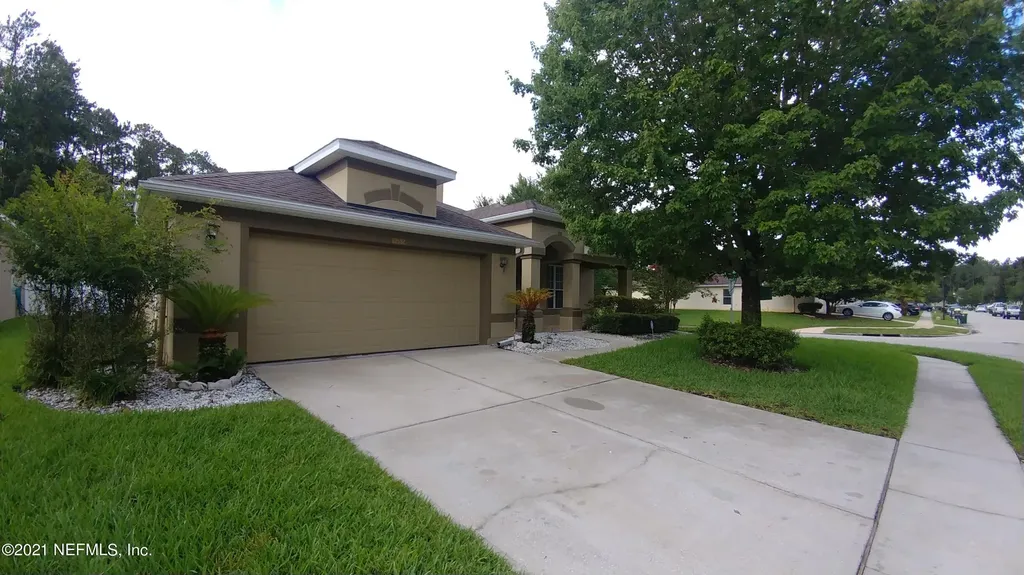 10592 Roundwood Glen Court Jacksonville FL 32256