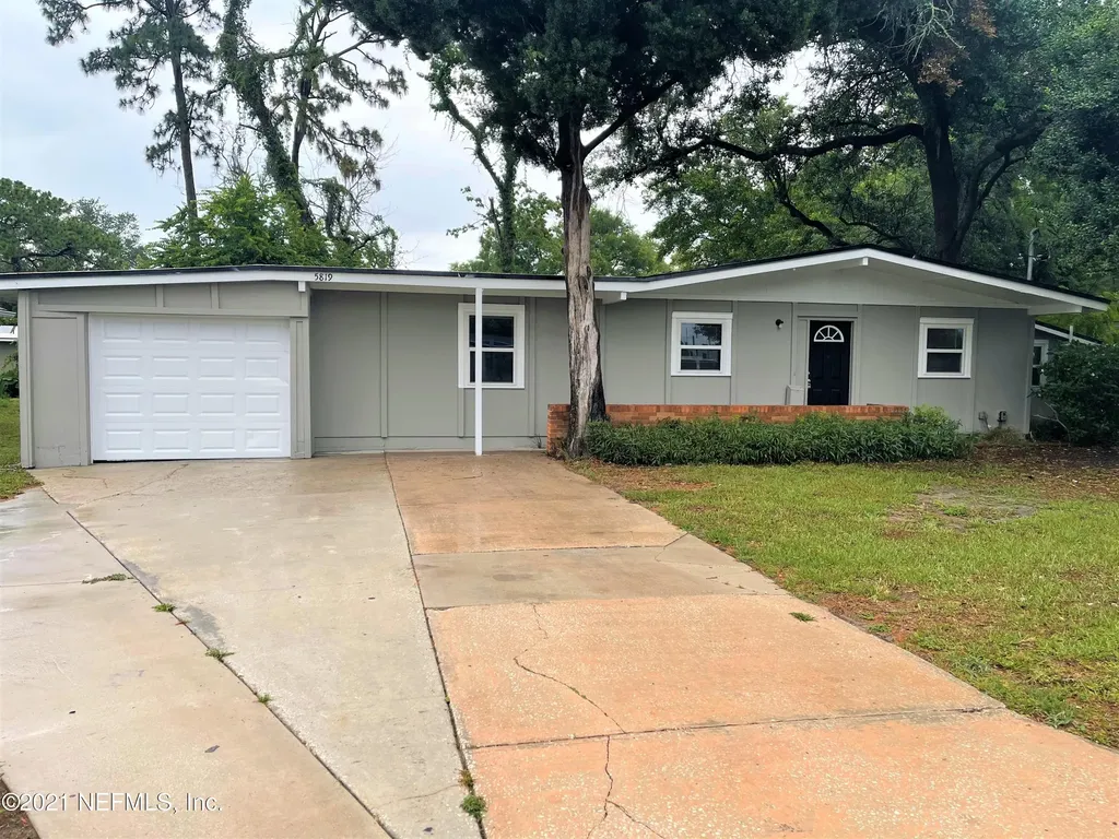 5819 Trebla Drive Jacksonville FL 32277
