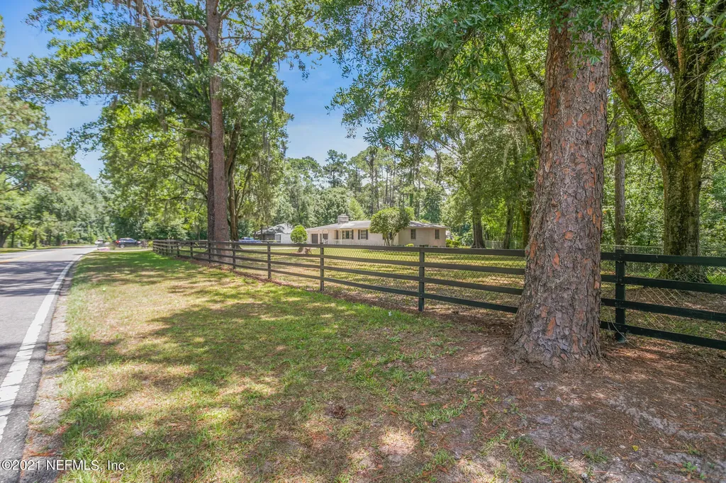 5545 Old Middleburg Road S Jacksonville FL 32222