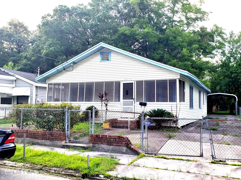 2078 Woodside Street Jacksonville FL 32209