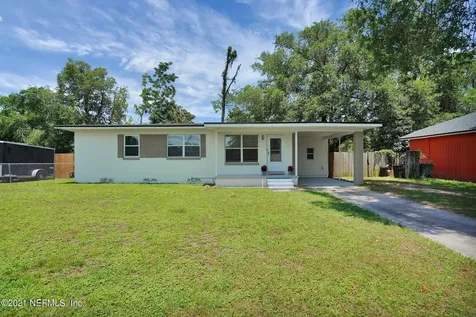 7463 Skye Drive N Jacksonville FL 32221
