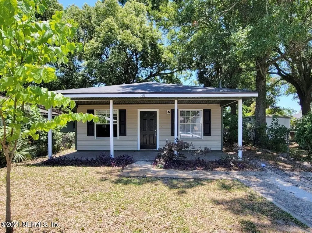 1438 State Street W Jacksonville FL 32209