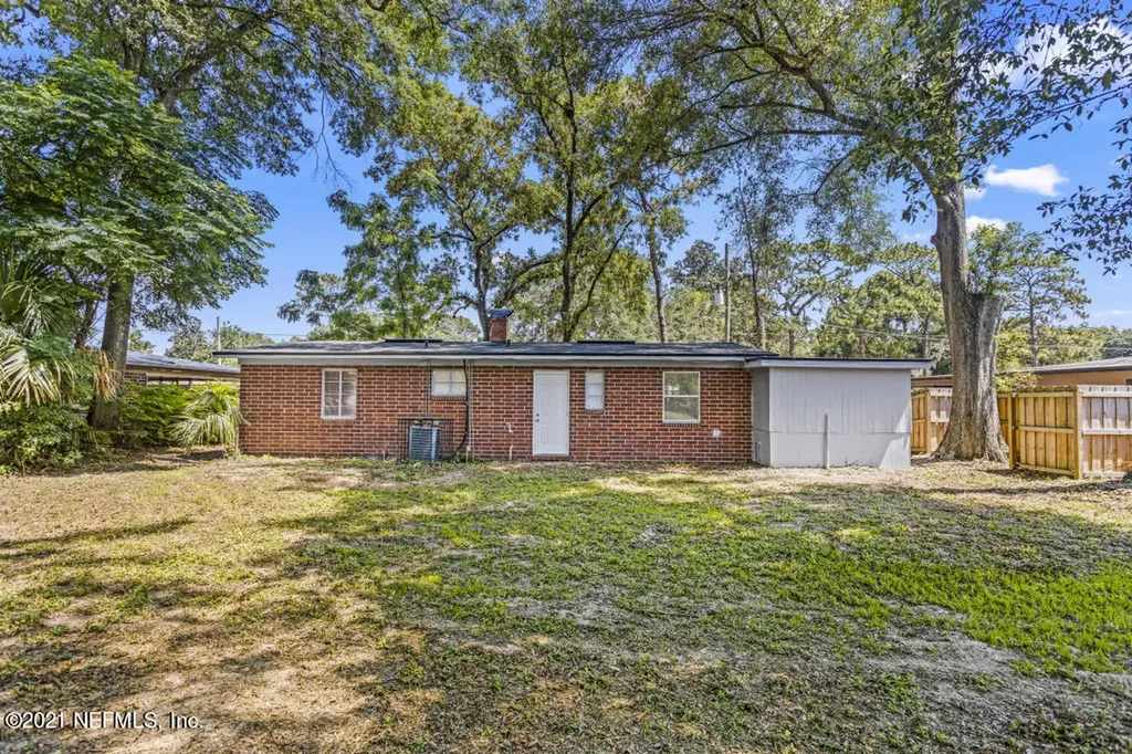6010 Lake Ridge Avenue Jacksonville FL 32211