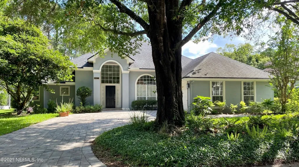 10453 Hunters Creek Court Jacksonville FL 32256