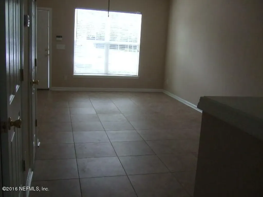 8427 Thornbush Court Jacksonville FL 32216