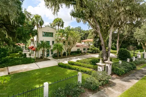 104 Milwaukee Avenue Orange Park FL 32073