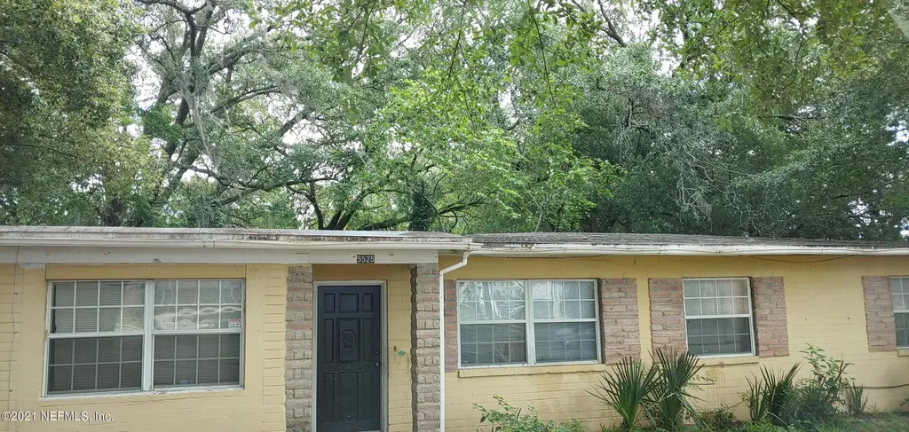 5525 N Pearl Street Jacksonville FL 32208