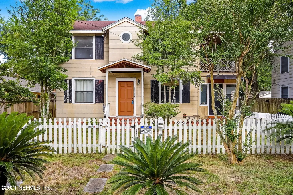 1552 Naldo Avenue Jacksonville FL 32207