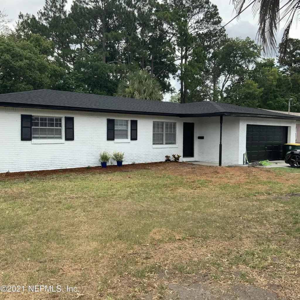 7815 Old Kings Road S Jacksonville FL 32217