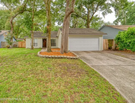 1456 Classic Oak Court Jacksonville FL 32225