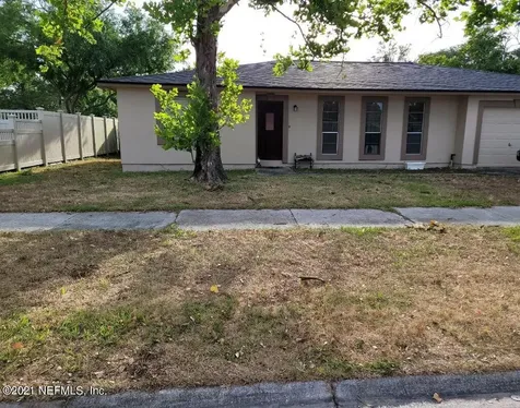 2680 Grampian Drive W Jacksonville FL 32216