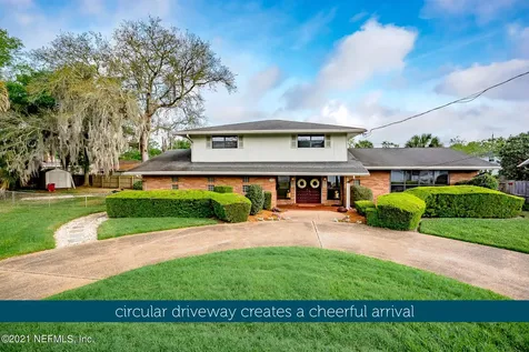 3943 San Bernado Drive Jacksonville FL 32217