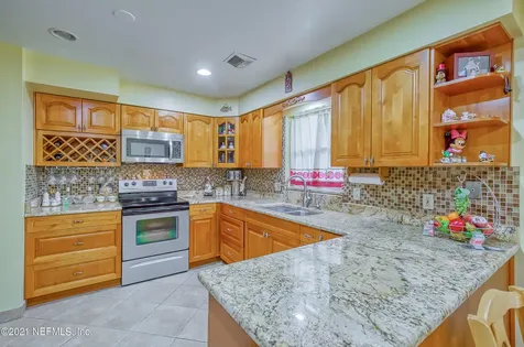5314 Contina Avenue Jacksonville FL 32277