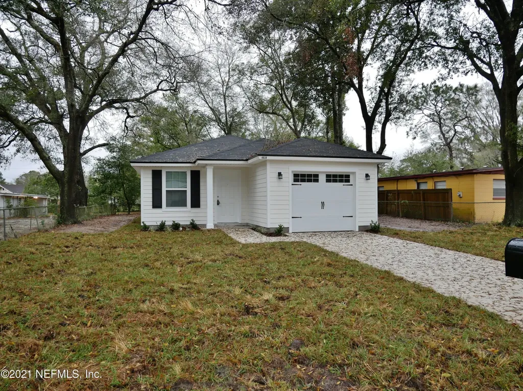 4639 Fairleigh Avenue Jacksonville FL 32208