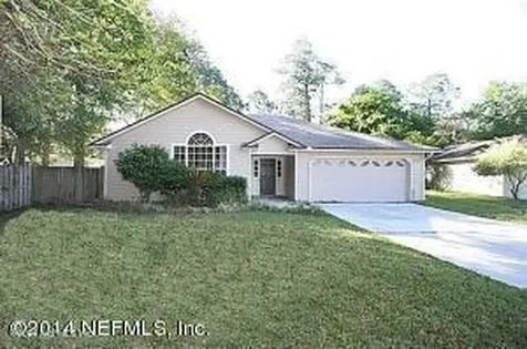 3642 Pond Ridge Court E Jacksonville FL 32223