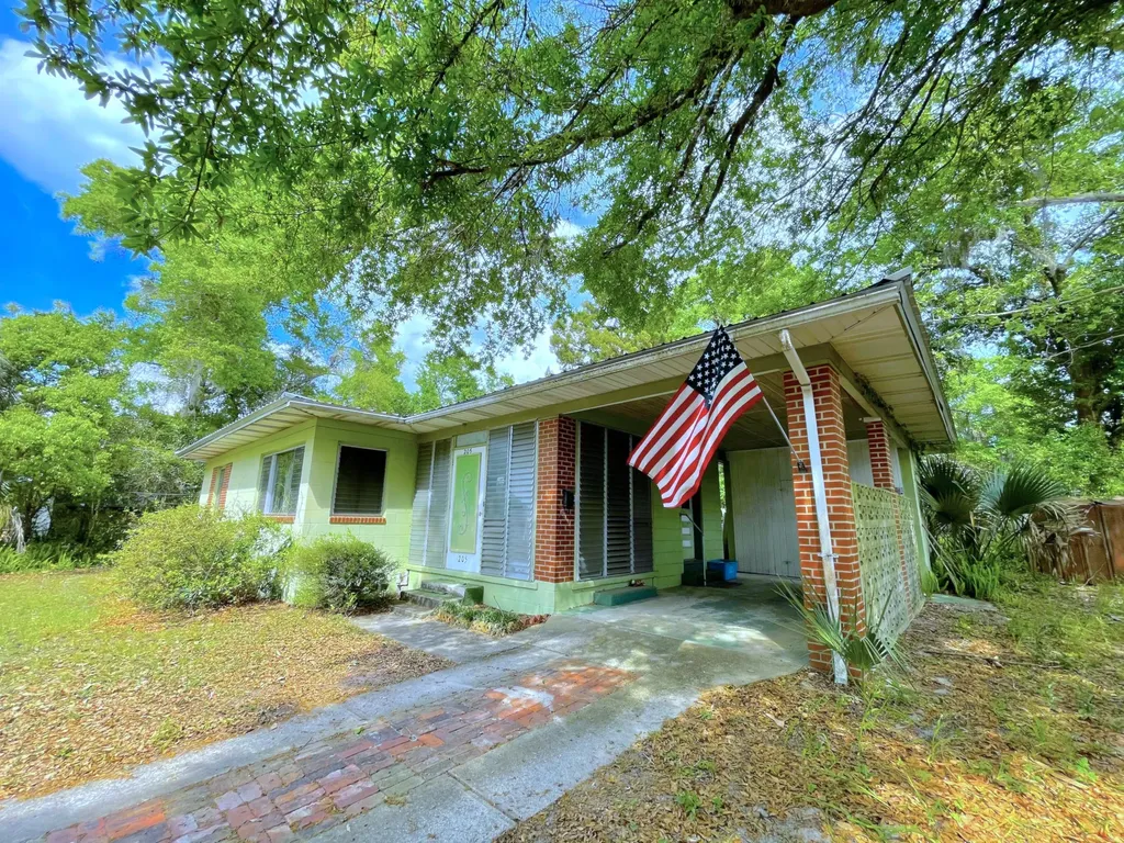 205 Ivy Street Palatka FL 32177