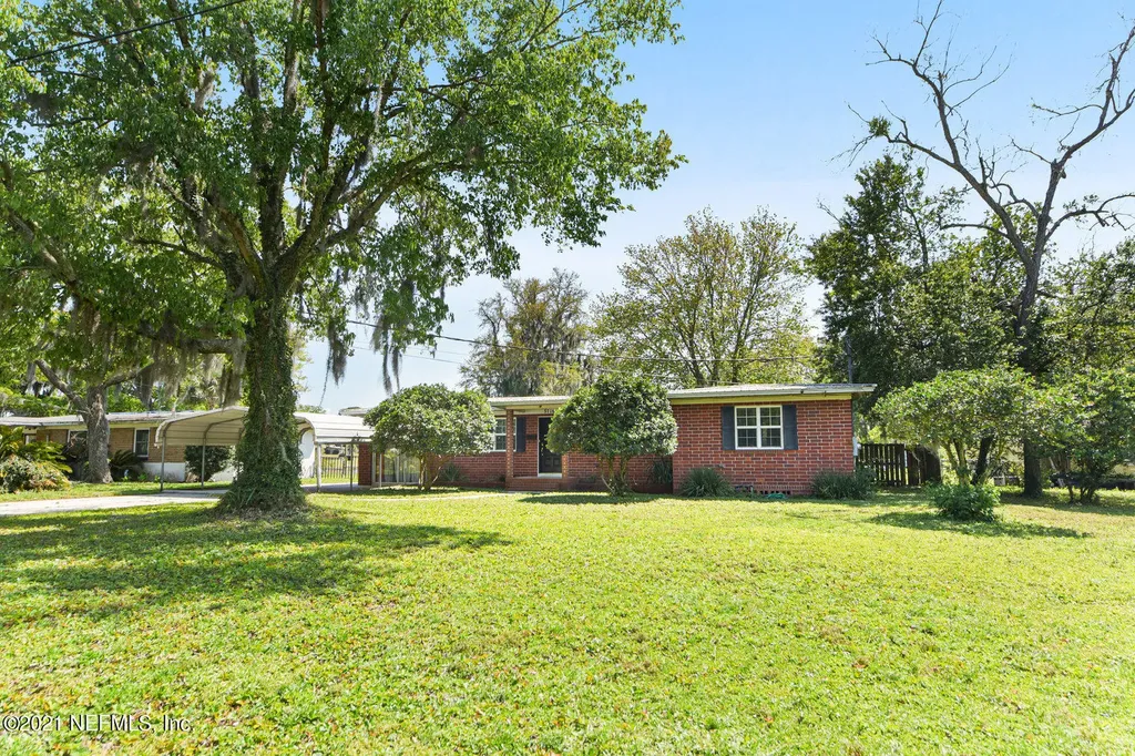 5716 Lake Lucina Drive S Jacksonville FL 32211