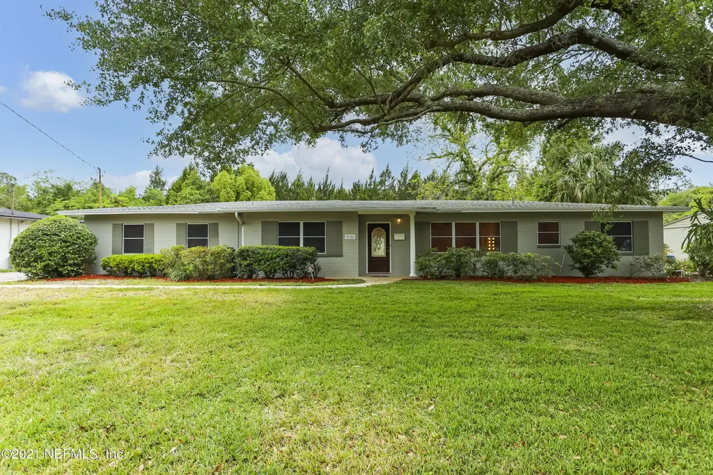 5744 Salerno Road W Jacksonville FL 32244