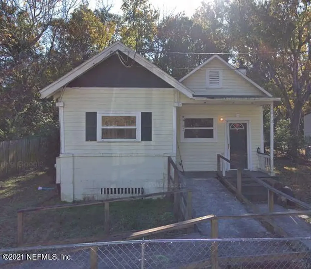1622 Rosanne Street Jacksonville FL 32208