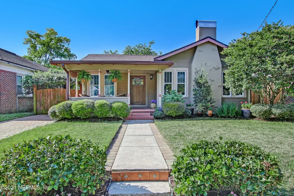 4652 Ramona Boulevard Jacksonville FL 32205