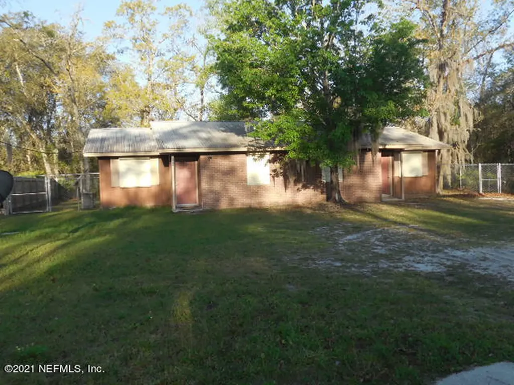 224-226 Skeet Club Road Palatka FL 32177