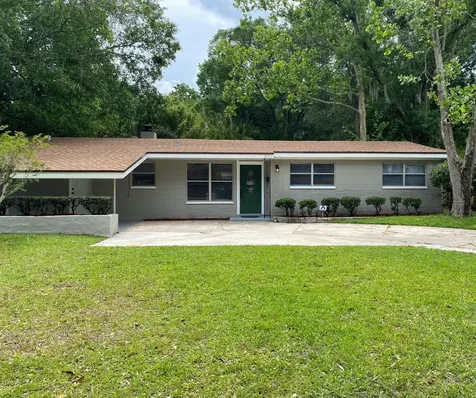 8120 Argentine Drive W Jacksonville FL 32217