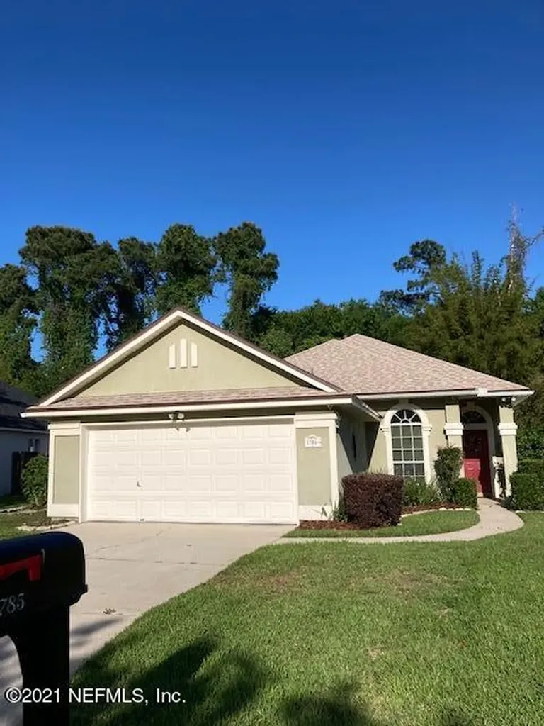 1785 Tall Tree Drive E Jacksonville FL 32246