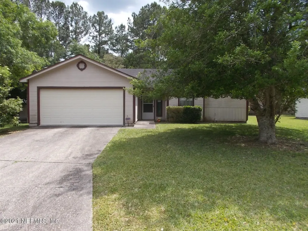 8724 Huntington Woods Circle N Jacksonville FL 32244