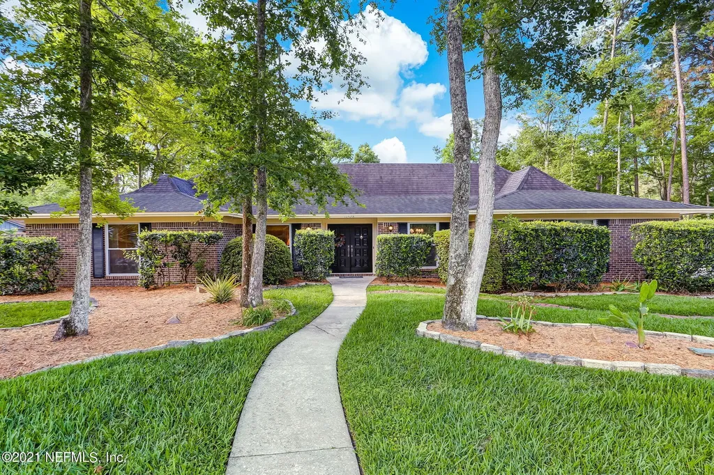 11528 Sedgemoore Drive N Jacksonville FL 32223